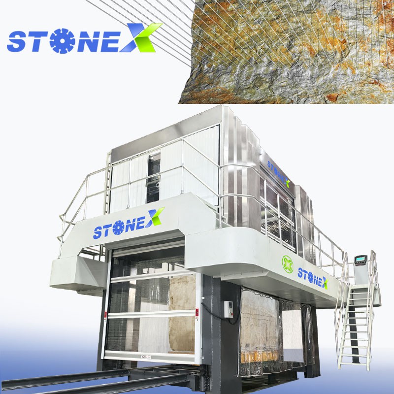 Stroj na řezání kamenných bloků